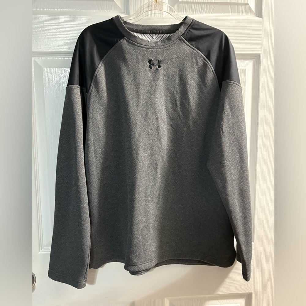 Grey Like New Under Armor Sweat Shirt - Picture 1 of 4